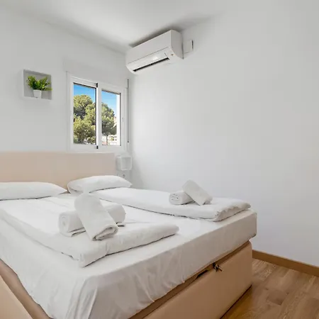 Seaview Family In By Costarentals - Ref 107 Apartment
