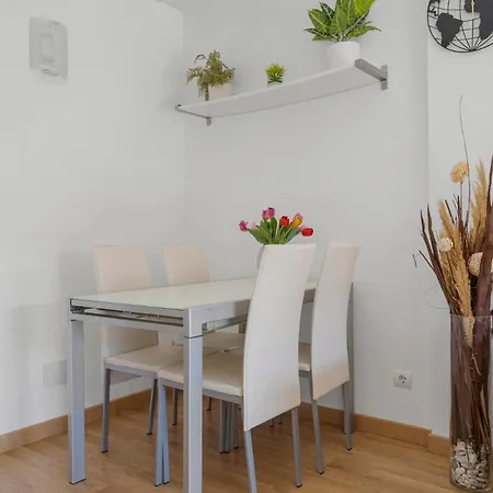 Apartment Seaview Family In By Costarentals - Ref 107 *
